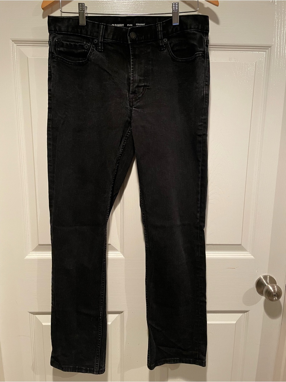Old Navy Men’s Straight Jeans — Black